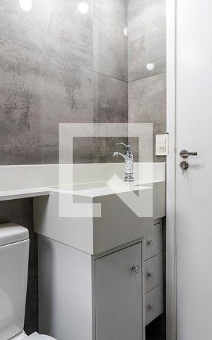 Casa à venda com 219m², 3 quartos e 5 vagasBanheiro 2