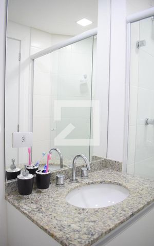Apartamento à venda com 74m², 3 quartos e 2 vagasBanheiro 2