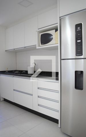 Apartamento à venda com 74m², 3 quartos e 2 vagasCozinha