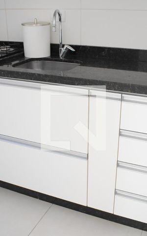 Apartamento à venda com 74m², 3 quartos e 2 vagasCozinha