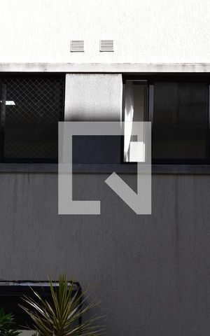 Apartamento à venda com 74m², 3 quartos e 2 vagasPlaquinha