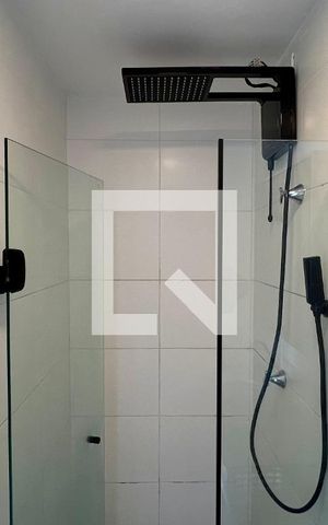 Apartamento à venda com 27m², 1 quarto e sem vaga Apartamento à venda com 27m², 1 quarto e sem vagaBanheiro da Suíte