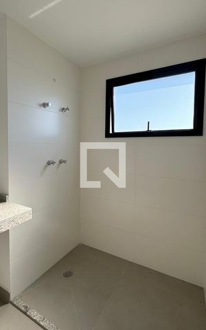 Apartamento para alugar com 121m², 3 quartos e 2 vagasBanheiro da Suíte 1