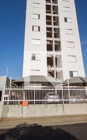 Apartamento para alugar com 50m², 2 quartos e 1 vagaFachada