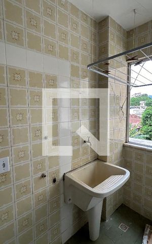 Apartamento para alugar com 65m², 2 quartos e 1 vagaÁrea de Serviço