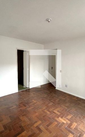 Apartamento para alugar com 65m², 2 quartos e 1 vagaSala