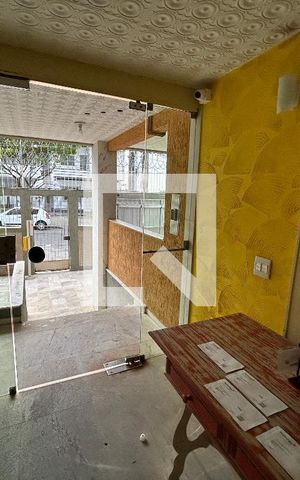 Apartamento para alugar com 65m², 2 quartos e 1 vagaHall de entrada
