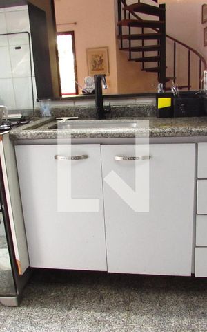 Apartamento à venda com 112m², 2 quartos e 2 vagasCozinha