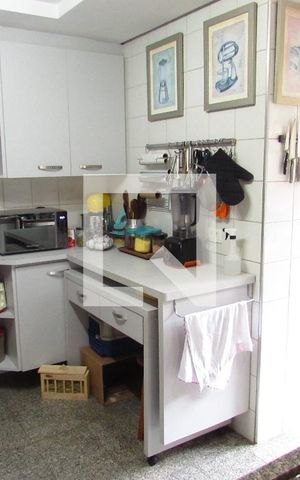 Apartamento à venda com 112m², 2 quartos e 2 vagasCozinha