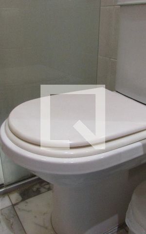 Apartamento à venda com 112m², 2 quartos e 2 vagasBanheiro da Suíte 1