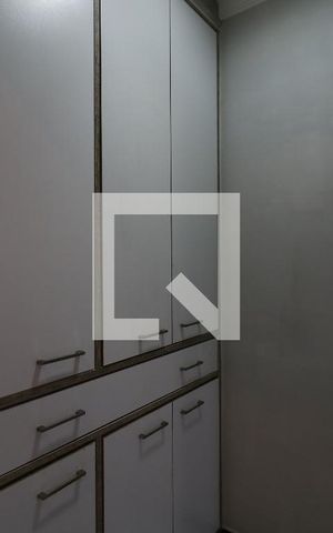 Casa à venda com 195m², 3 quartos e 3 vagasCozinha - Dispensa