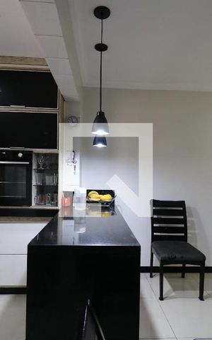 Casa à venda com 195m², 3 quartos e 3 vagasCozinha