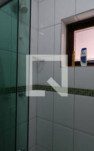 Casa à venda com 195m², 3 quartos e 3 vagasBanheiro da Suíte 1