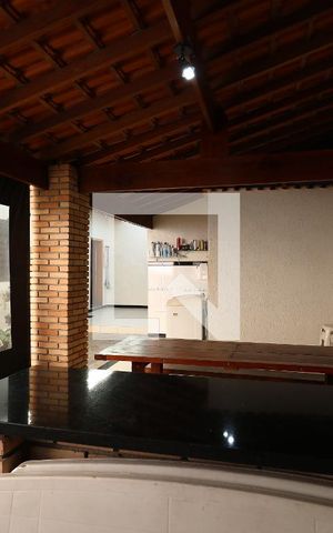 Casa à venda com 195m², 3 quartos e 3 vagasÁrea Social