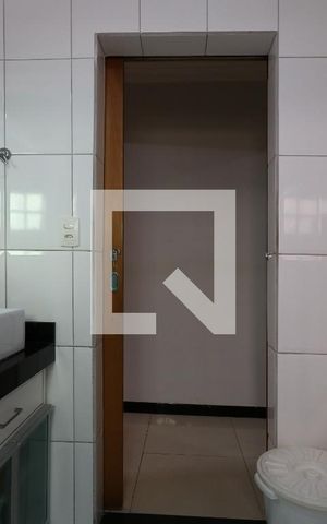 Casa à venda com 195m², 3 quartos e 3 vagasBanheiro Social