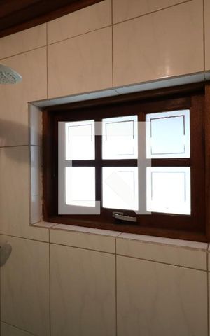 Casa à venda com 195m², 3 quartos e 3 vagasBanheiro da Suíte 2