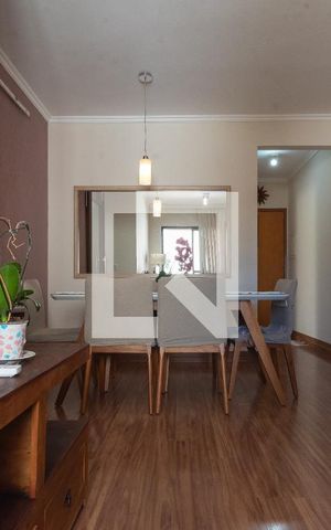 Apartamento à venda com 65m², 2 quartos e 1 vaga Apartamento à venda com 65m², 2 quartos e 1 vagaSala