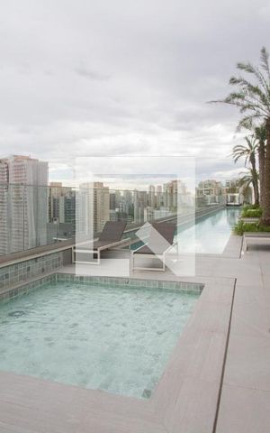 Studio à venda com 26m², 1 quarto e sem vagaPiscina