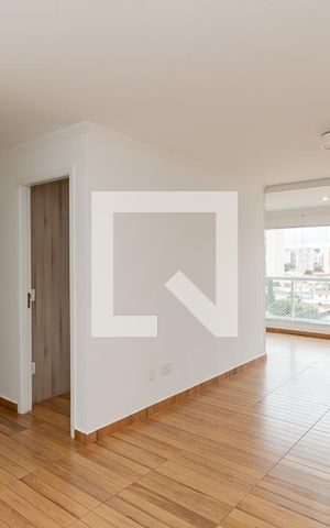 Apartamento à venda com 67m², 2 quartos e 1 vaga Apartamento à venda com 67m², 2 quartos e 1 vagaSala
