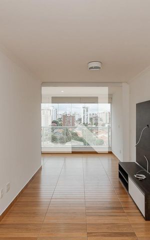 Apartamento à venda com 67m², 2 quartos e 1 vaga Apartamento à venda com 67m², 2 quartos e 1 vagaSala
