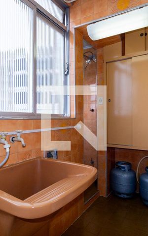 Apartamento à venda com 68m², 3 quartos e 1 vaga Apartamento à venda com 68m², 3 quartos e 1 vagaÁrea de Serviço