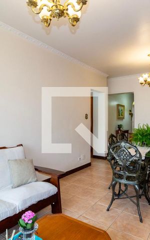 Apartamento à venda com 68m², 3 quartos e 1 vaga Apartamento à venda com 68m², 3 quartos e 1 vagaSala