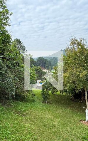 Casa de condomínio à venda com 1250m², 6 quartos e 5 vagasJardim