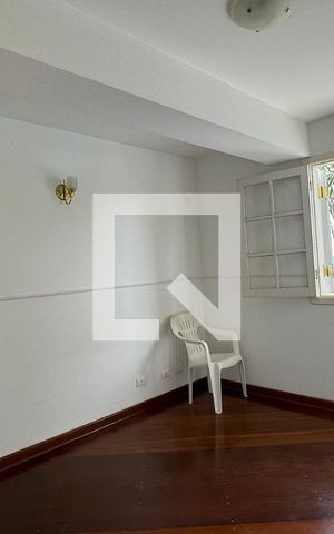 Casa de condomínio à venda com 1250m², 6 quartos e 5 vagasSuíte 4