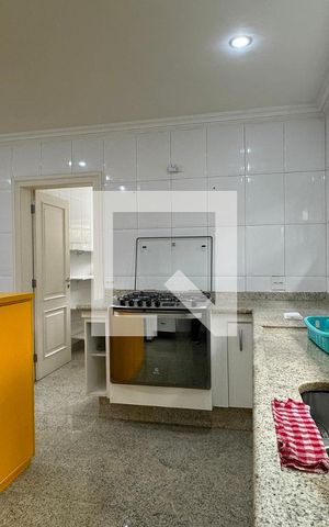 Casa de condomínio à venda com 1250m², 6 quartos e 5 vagasCozinha