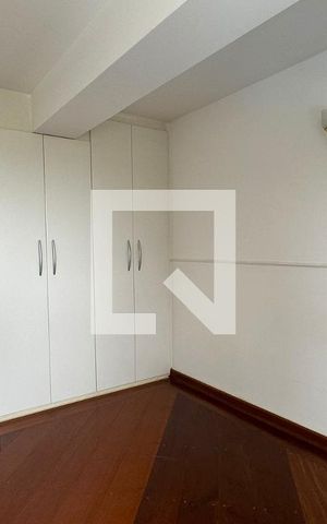 Casa de condomínio à venda com 1250m², 6 quartos e 5 vagasSuíte 4