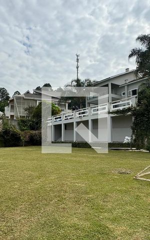 Casa de condomínio à venda com 1250m², 6 quartos e 5 vagasJardim