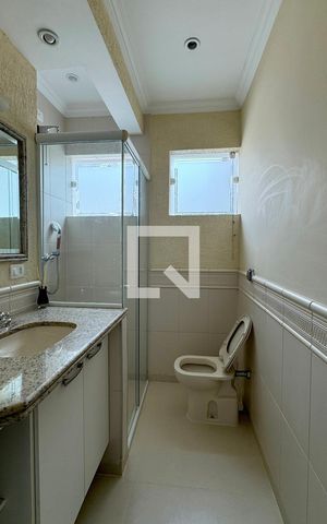Casa de condomínio à venda com 1250m², 6 quartos e 5 vagasbanheiro da Suíte master