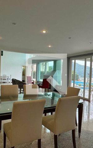 Casa de condomínio à venda com 1250m², 6 quartos e 5 vagasÁrea comum - Salão de festas