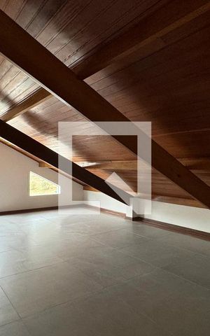 Casa de condomínio à venda com 1250m², 6 quartos e 5 vagasSuíte master