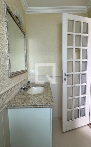 Casa de condomínio à venda com 1250m², 6 quartos e 5 vagasBanheiro da Suíte 1