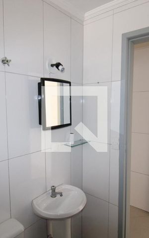 Casa para alugar com 50m², 2 quartos e 1 vagaBanheiro