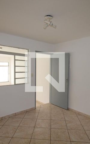Casa para alugar com 50m², 2 quartos e 1 vagaSala 2