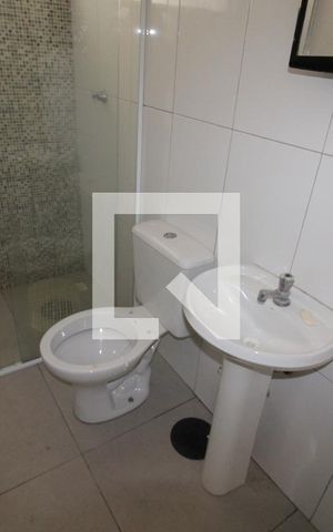 Casa para alugar com 50m², 2 quartos e 1 vagaBanheiro