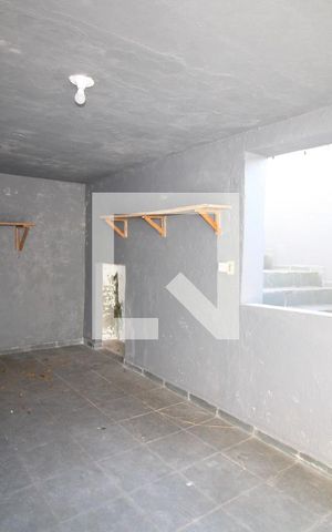 Casa para alugar com 50m², 2 quartos e 1 vagaGaragem