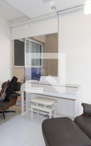 Casa à venda com 380m², 3 quartos e 6 vagasSala da lareira