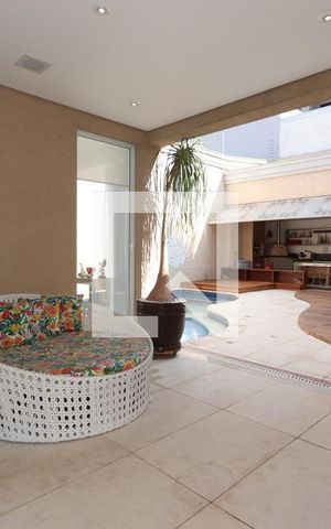 Casa à venda com 380m², 3 quartos e 6 vagasÁrea de Lazer