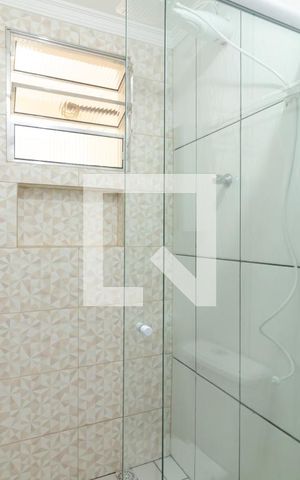 Apartamento para alugar com 56m², 2 quartos e sem vagaBanheiro