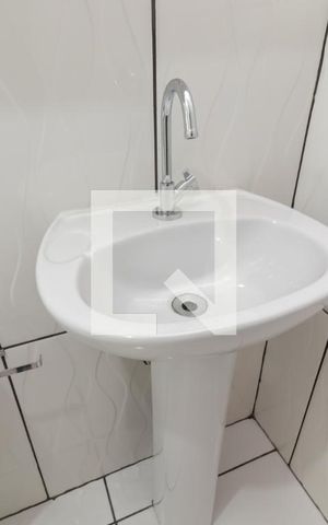 Apartamento para alugar com 56m², 2 quartos e sem vagaBanheiro