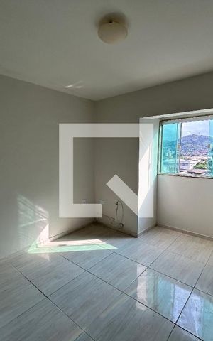 Casa para alugar com 50m², 2 quartos e 1 vagaSala