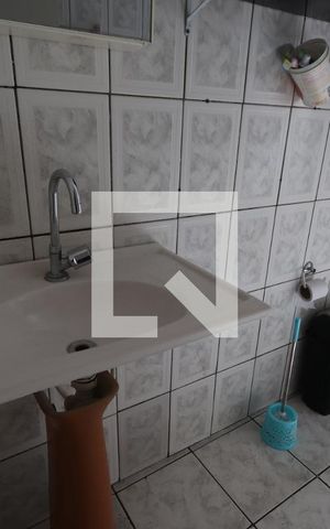 Casa à venda com 290m², 3 quartos e 4 vagasBanheiro