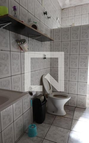 Casa à venda com 290m², 3 quartos e 4 vagasBanheiro