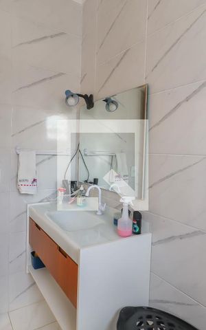Casa à venda com 210m², 3 quartos e 4 vagas Casa à venda com 210m², 3 quartos e 4 vagasSuíte