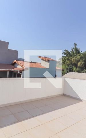 Casa à venda com 210m², 3 quartos e 4 vagas Casa à venda com 210m², 3 quartos e 4 vagasSuíte 2