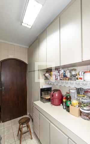 Casa para alugar com 440m², 3 quartos e 10 vagas Casa para alugar com 440m², 3 quartos e 10 vagasÁrea de Serviço