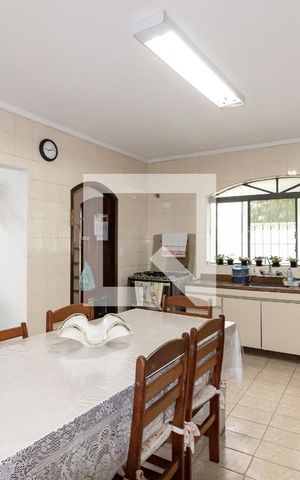 Casa para alugar com 440m², 3 quartos e 10 vagas Casa para alugar com 440m², 3 quartos e 10 vagasCozinha